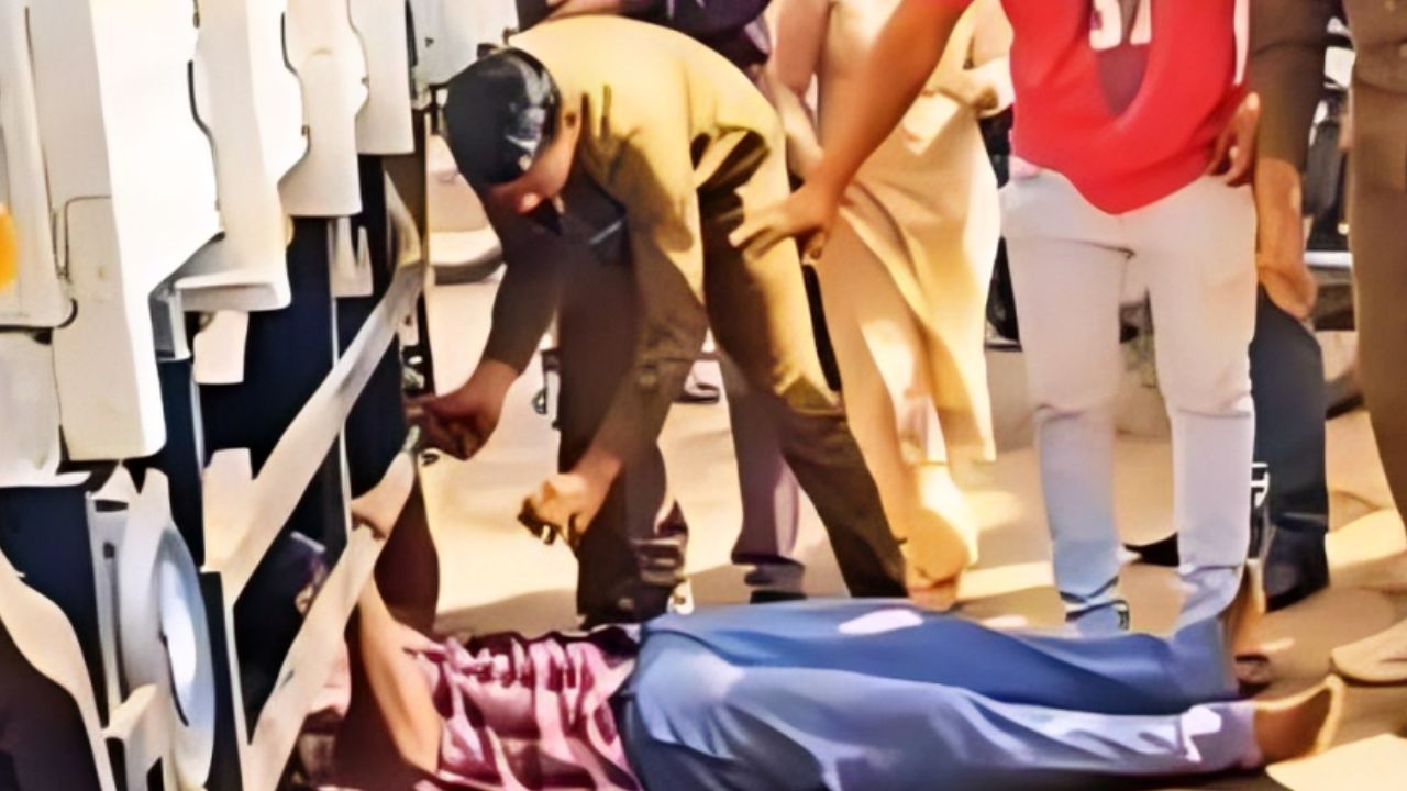 Kolhapur News : इचलकरंजीत अतिक्रमणावरून वादावादी; मनपा अतिक्रमण निर्मूलन पथक आणि व्यापारी यांच्यात झटापट