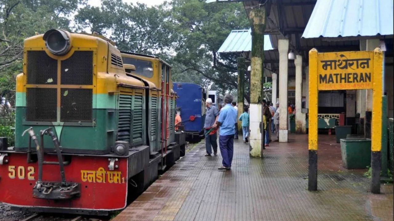 Matheran News : मिनी ट्रेन सुरु कधी होणार ? माथेरानला येणाऱ्या पर्यटकांचा हिरमोड