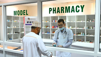 महाराष्ट्रात फार्मसीच्या तृतीयांश जागा रिक्त! गुणवत्तेचा अभाव, कालबाह्य अभ्यासक्रम आणि अव्यवस्थित प्रवेश प्रक्रियेची मोठी समस्या