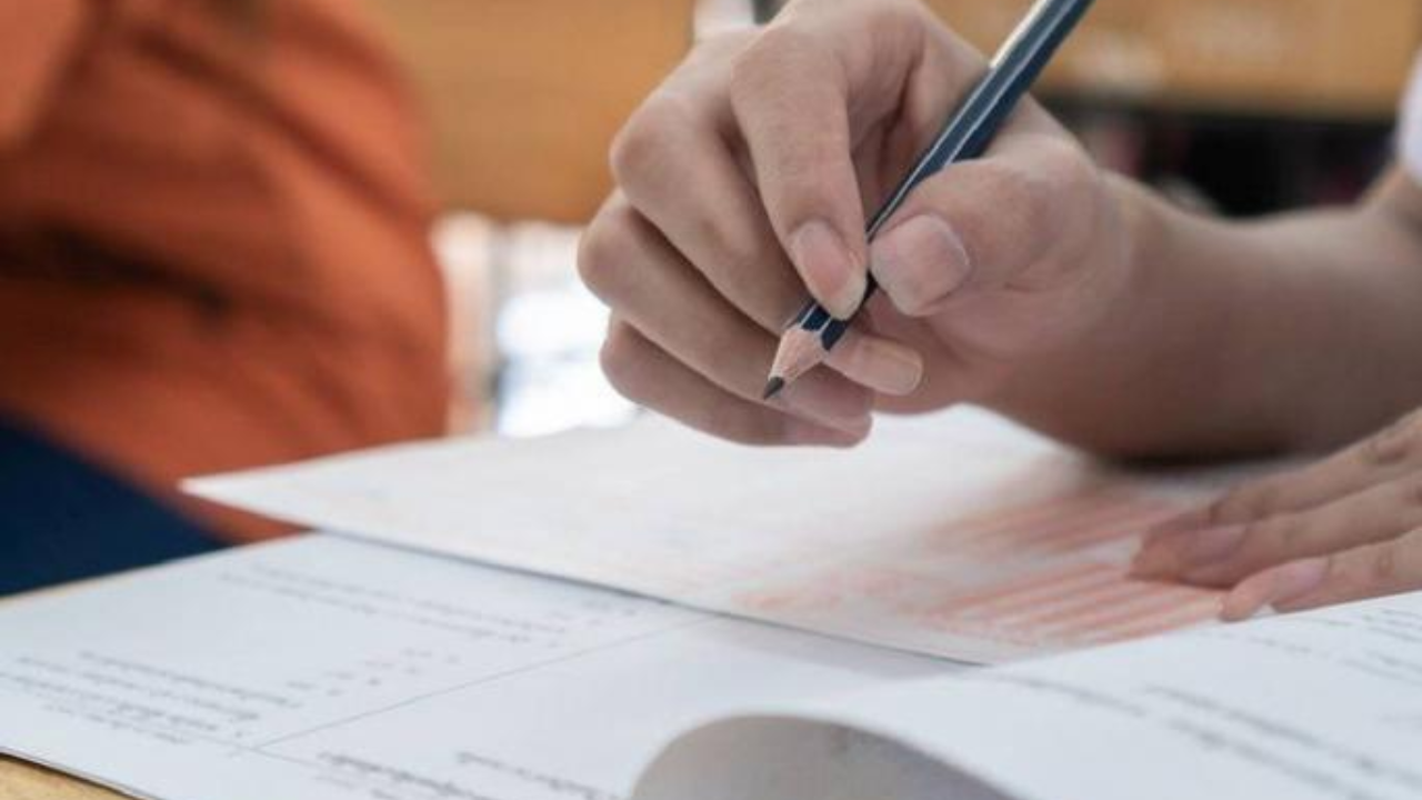 फॉर्म क्रमांक दहा भरा ऑनलाईन! शुल्क जाणून घ्या, ‘या’ महिन्यात होईल परीक्षा