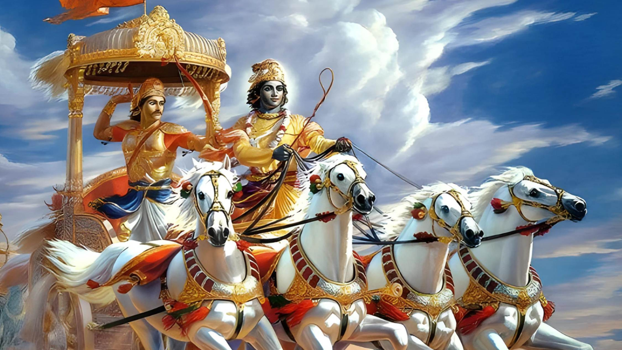 महाभारत का घडलं? याचे उत्तर धृतराष्ट्रांना हवे होते तेव्हा व्यास त्यांना एक कथा समजावून सांगतात. व्यास म्हणतात की एकदा देवसभा रंगलेली.