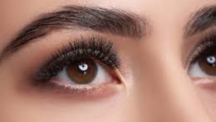 जाड आयब्रो मिळवा! घरच्या घरी करा हे सोपे उपाय, परिणाम दिसतील फक्त 15 दिवसांत