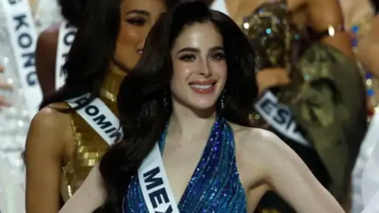 मिस मेक्सिको फातिमा बोश यांना “मूर्ख” म्हणत केले अपमानित! नवात इसाराग्रिसिलवर करण्यात आले गंभीर आरोप