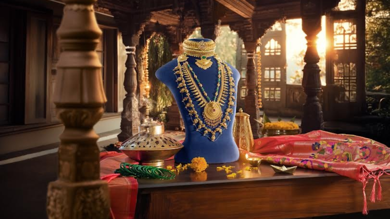 “वज्रटिक हार, चंपली हार,…” महाराष्ट्राचा वारसा! “राजश्री” खास ब्रायडल कलेक्शन