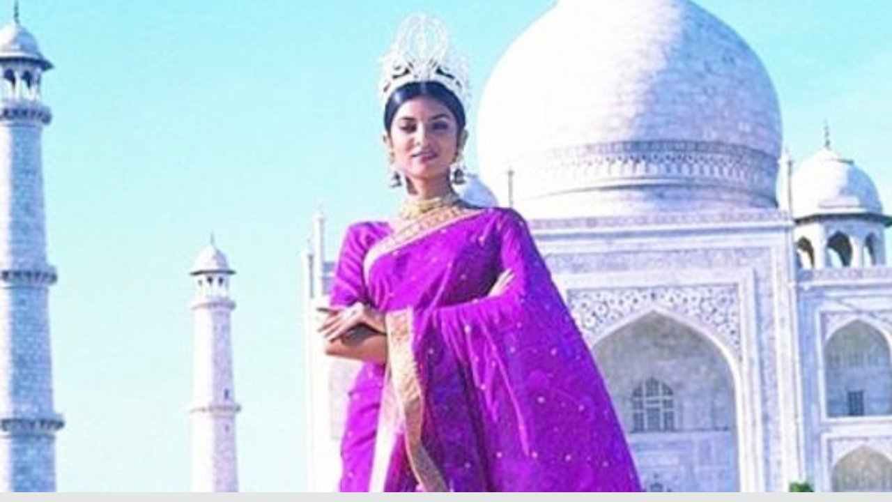 सुश्मिता सेन अजून अविवाहित असून ती एक फाउंडेशनही चालवते. 