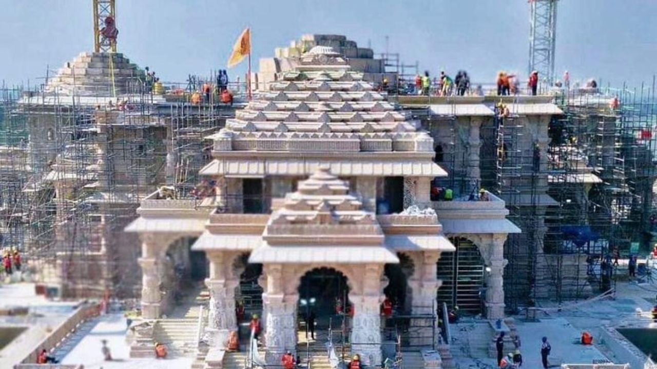 आम्ही तुम्हाला सांगतो की, सर्वोच्च न्यायालयाने आपल्या ऐतिहासिक निकालात, वादग्रस्त राम मंदिर जमिनीचे खरे कायदेशीर मालक म्हणून