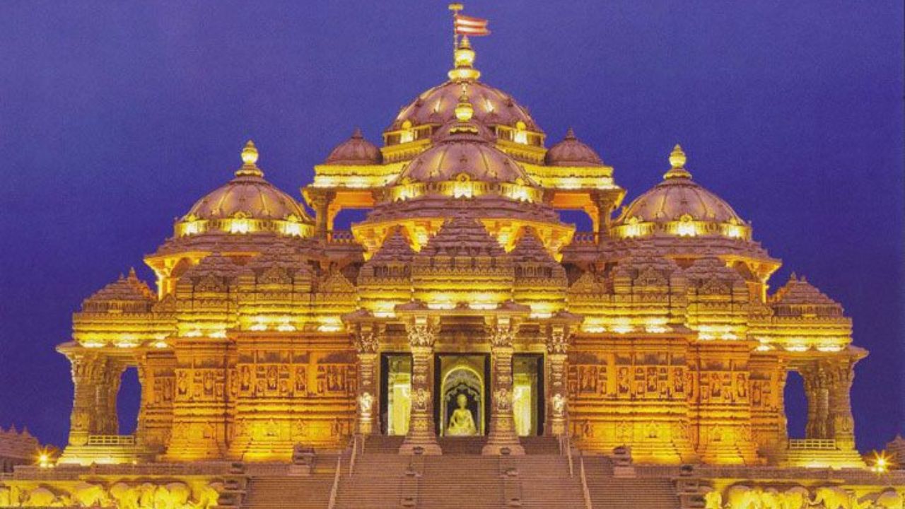 बीच-पर्वत नाही तर देशातील ही तीर्थस्थळ Gen Z आणि Millennials मध्ये ठरत आहेत लोकप्रिय