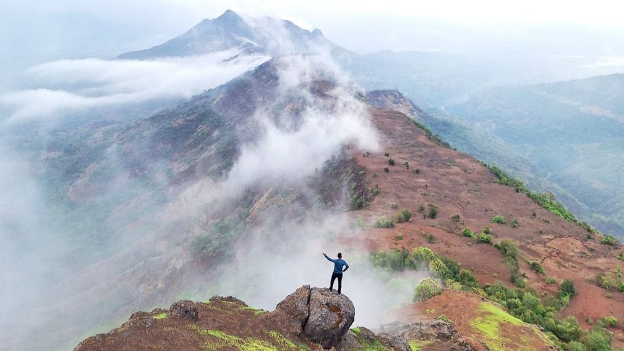 हिवाळ्याच्या थंडीत स्वर्गच रूप धारण करतात महाराष्ट्रातील हे 5 स्पॉट, कमी पैशात पूर्ण होईल हिवाळी ट्रिप