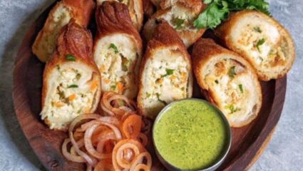 Men’s Day 2025 : घरातील पुरुषांना करा खुश, खास दिनानिमित्त घरी बनवा युपीची फेमस डिश ‘दही के शोले’