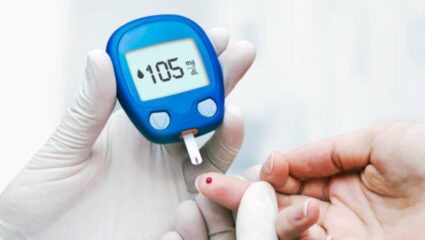 2 साहित्यांपासून घरीच तयार करा डायबिटीजचे औषध, वैद्यांनी दिला सल्ला; फक्त 40 दिवसांतच शुगर राहील नियंत्रणात