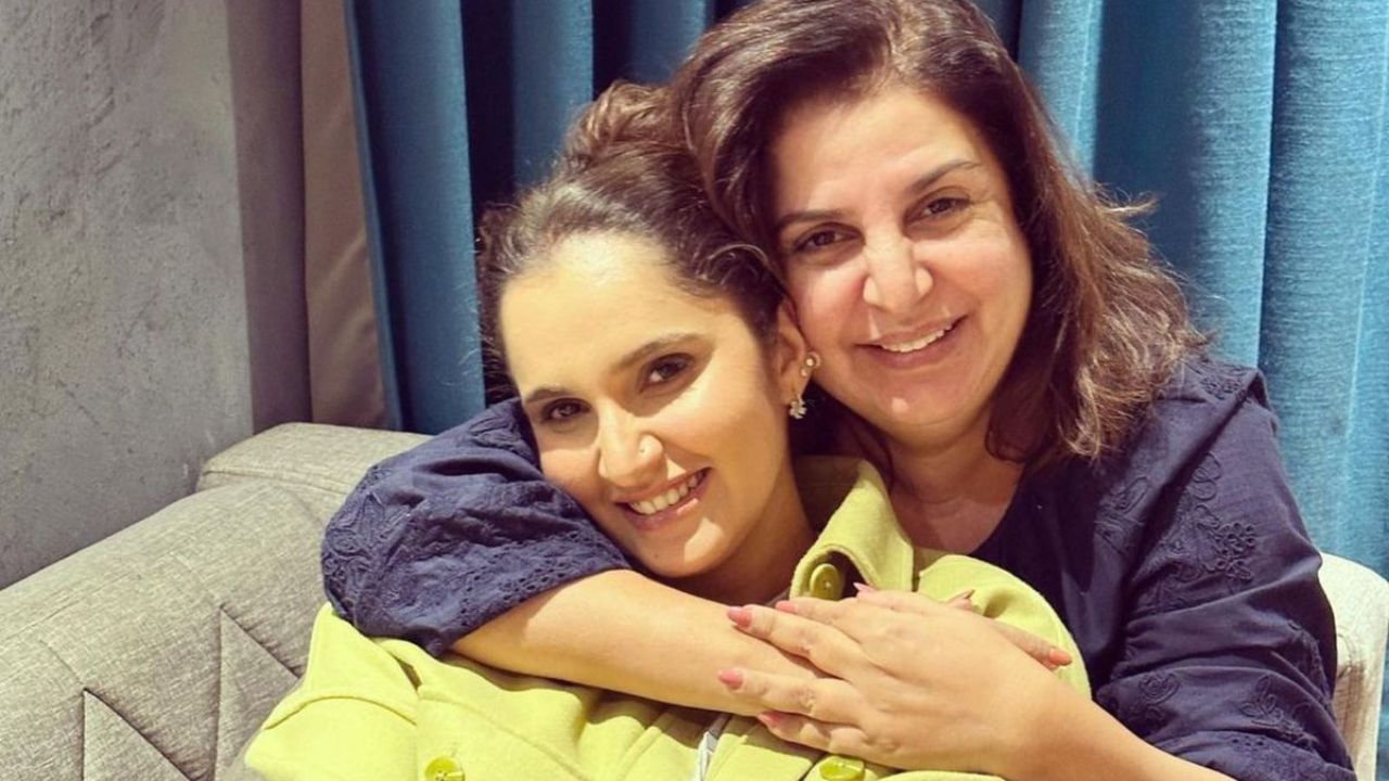 फराह खानसोबत बोलताना सानियाने म्हटलं की, मी हे सांगायचं नाही असं ठरवलं होत पण तो काळ माझ्यासाठी आयुष्यातील सर्वात वाईट काळ होता. जेव्हा तू माझ्या सेटवर आली आणि मला एक लाईव्ह शो करायचा होता. मी अक्षरशः त्यावेळी थरथरत होते. तू त्यावेळी आली नसतीस तर मी तो शो केला नसता. तू मला म्हणाली होतीस की काहीही झालं तरी तुला हा शो करायचा आहे