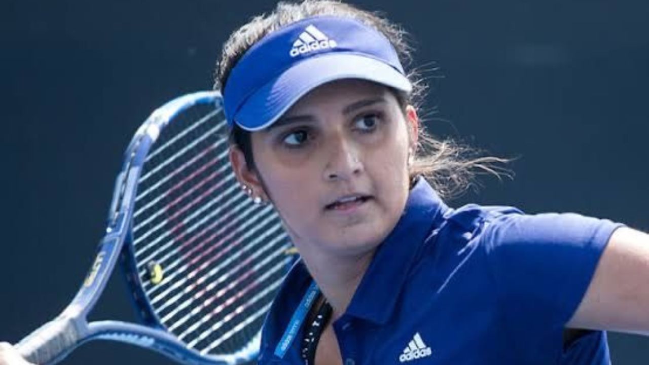 यावर फराह खाननेही उत्तर देत म्हटलं की मी सानियाला इतकं घाबरताना पाहून खूप अस्वस्थ झाले होते. त्या दिवशी मला शूटिंग होत पण बाकी सर्व बाजूला करुन मी पायजमा चप्पल घालून तिच्याजवळ पोहचले. मला त्यावेळी फक्त माझ्या मैत्रिणीसोबत राहयचं होतं.