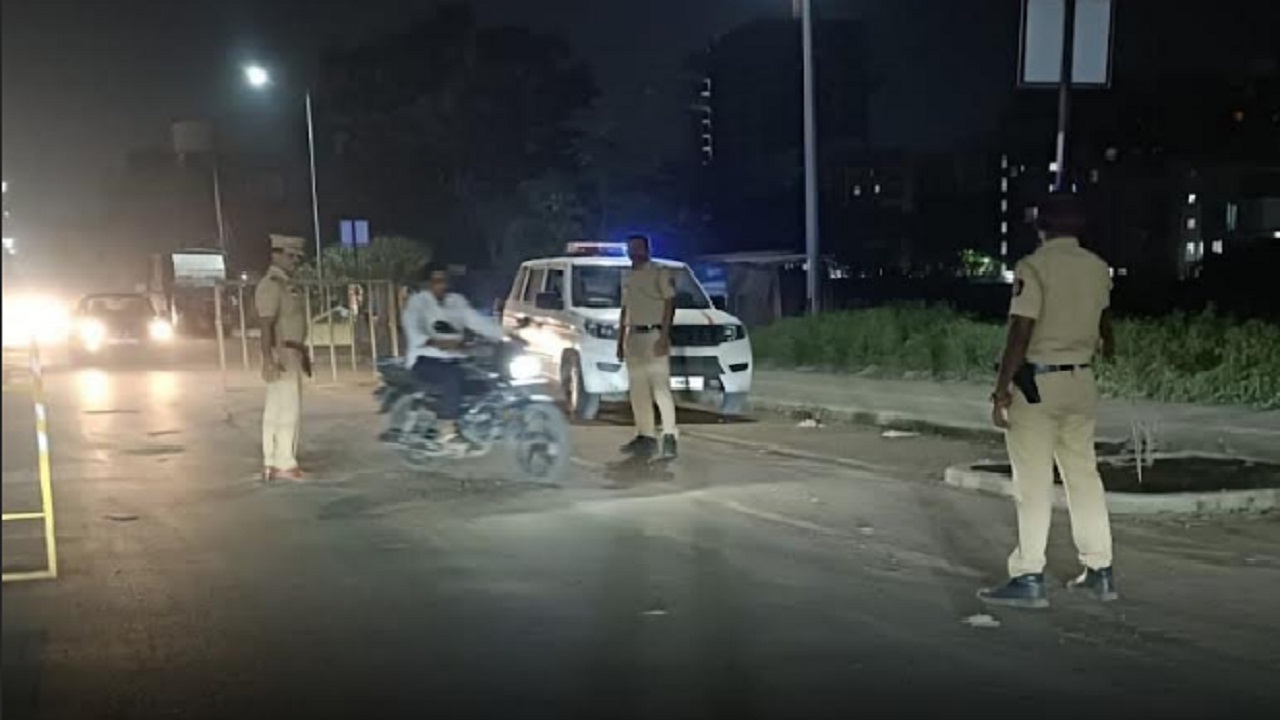 दिल्लीतील स्फोटानंतर पिंपरी-चिंचवड पोलीस अलर्ट मोडवर, शहरभर नाकाबंदी; प्रमुख चौक अन् मॉल परिसरात वाढवली सुरक्षा