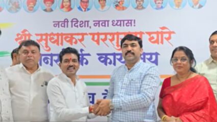 Raigad News : रायगडमध्ये राष्ट्रवादी शरद पवार गट, शेकाप आणि शिवसेना ठाकरेगट एकत्र