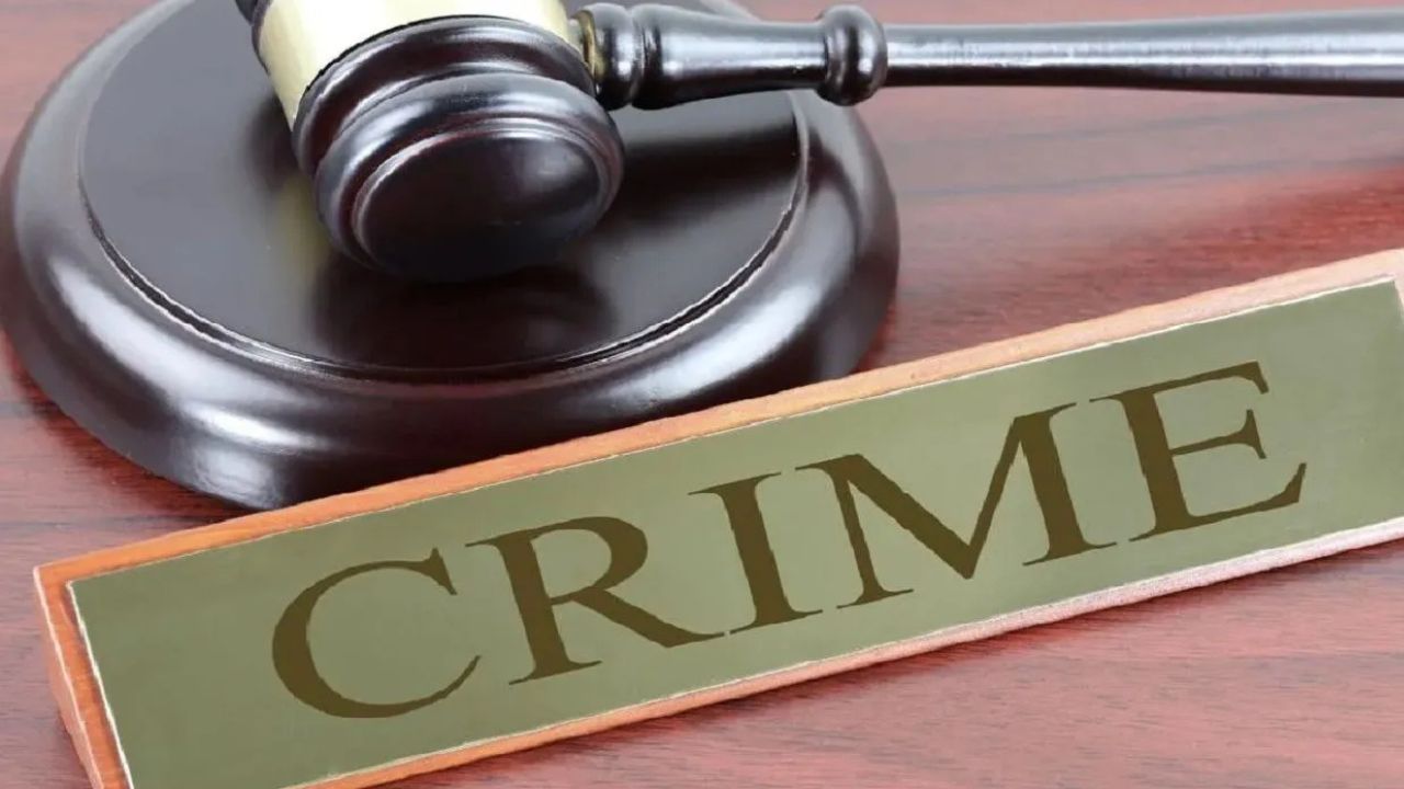 Ratnagiri Crime : शिवसेनेच्या दोन गटात हाणामारी; आमदार भास्कर जाधव यांच्या मुलावर पोलिस ठाण्यात गुन्हा दाखल