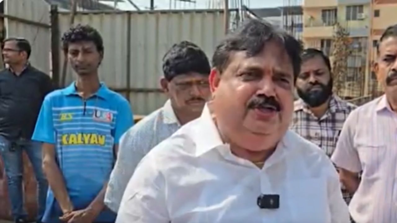 ‘उद्घाटन नव्हे, काम व्हायला हवे; रवींद्र चव्हाण यांच्या आरोपांना विकास म्हात्रे यांचे प्रत्युत्तर