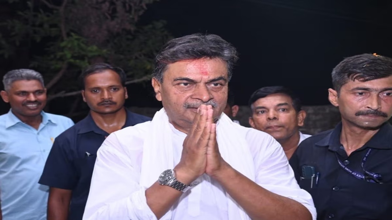 BJP RK Singh Suspension : NDA च्या विजयानंतर भाजप सरकारचा मोठा निर्णय, आरके सिंग यांना पक्षातून केले निलंबित