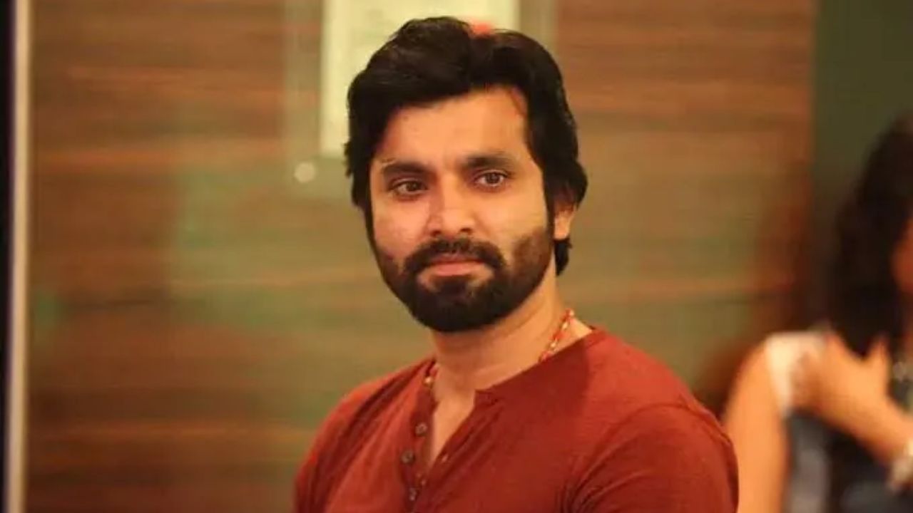 वयाच्या चाळीशीत संतोष जुवेकरला लग्न करण्याची घाई? लग्नाविषयी चाहत्यांना दिली मोठी हिंट