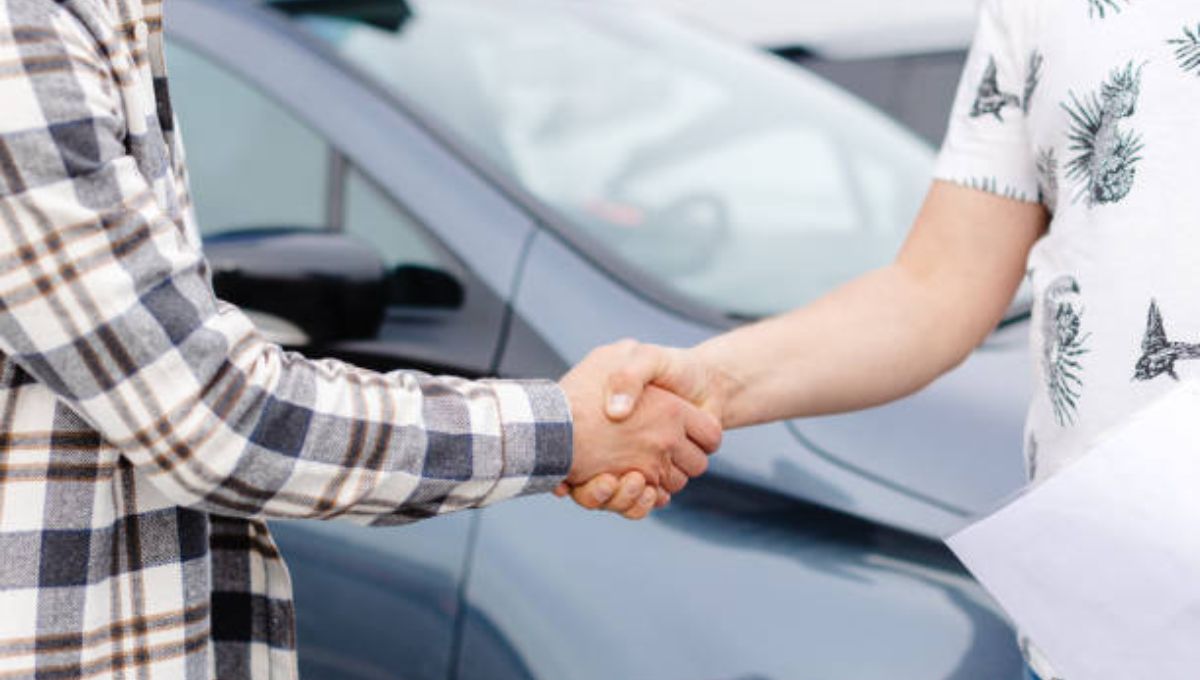 ग्राहकांना नवीन वाहनांपेक्षा Second Hand Cars ची जास्त भुरळ! 2030 पर्यंत 95 लाख गाड्यांच्या विक्रीचा अंदाज