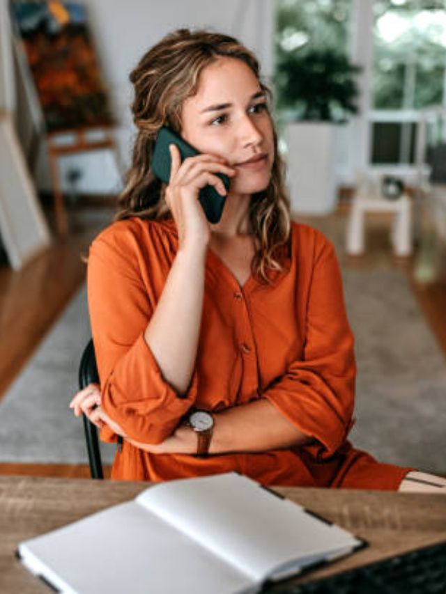 डावा की उजवा मोबाईलवर बोलताना कोणता कान वापरावा? 