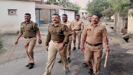 तासगाव निवडणूक रणसंग्रामात पोलिसांचा ‘कडक वॉच’; नागरिकांना केले ‘हे’ महत्वाचे आवाहन