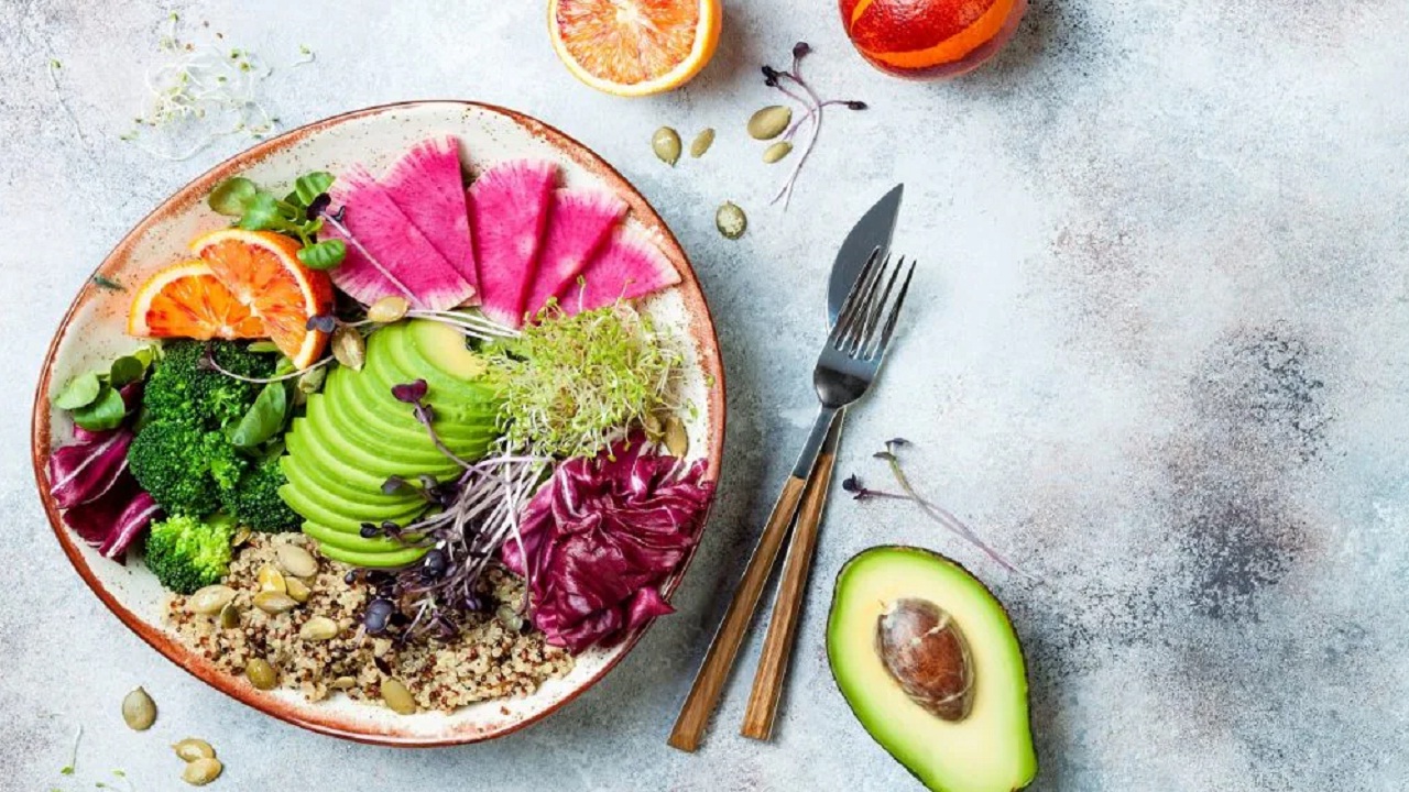 World Vegan Day : मधुमेहाचे नैसर्गिक व्यवस्थापन, डॉक्टर शाकाहार व्हेगन डायट का सुचवतात?