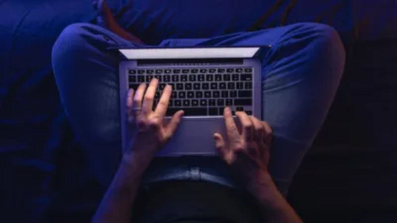 १९ मिनिटांनतर आता ४० मिनिटांचा ‘तो’ व्हिडिओ होतोय सोशल मीडियावर ट्रेंड; काय आहे त्यामागचं व्हायरल सत्य?