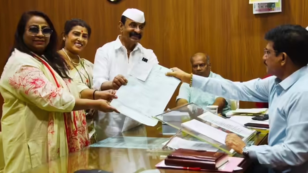 BMC Election मध्ये डॉन अरुण गवळी यांची एन्ट्री, दोन्ही मुलींनी दाखल केला अर्ज, कोण कुठून निवडणूक लढवणार? जाणून घ्या सविस्तर