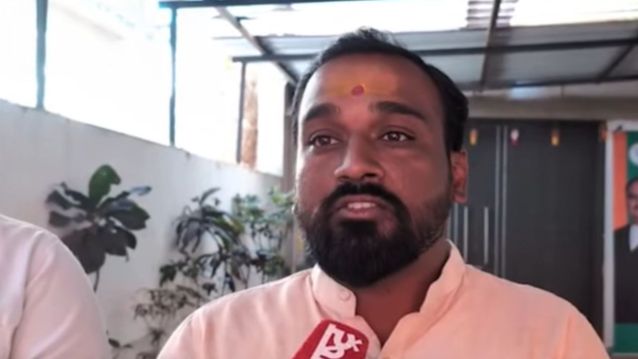 Shivsena NCP Mahayuti : महापालिकेच्या १०२ जागांवर ५०:५० फॉर्म्युल्यावर प्राथमिक एकमत