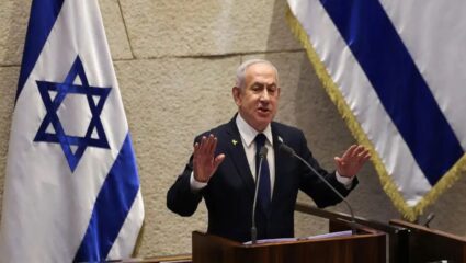 Israel Politics : इस्रायल पुन्हा राजकीय वादाच्या भोवऱ्यात; PM Netanyahu यांची काळे कारनामे लपवण्यासाठी धडपड, 111 पानांचा प्रस्ताव