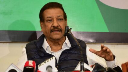 Prithviraj Chavan : 19 डिसेंबरला भाजपचा मराठी माणूस पंतप्रधान होणार; पृथ्वीराज चव्हाण यांच्या राजकीय भविष्यवाणीने उडाली खळबळ
