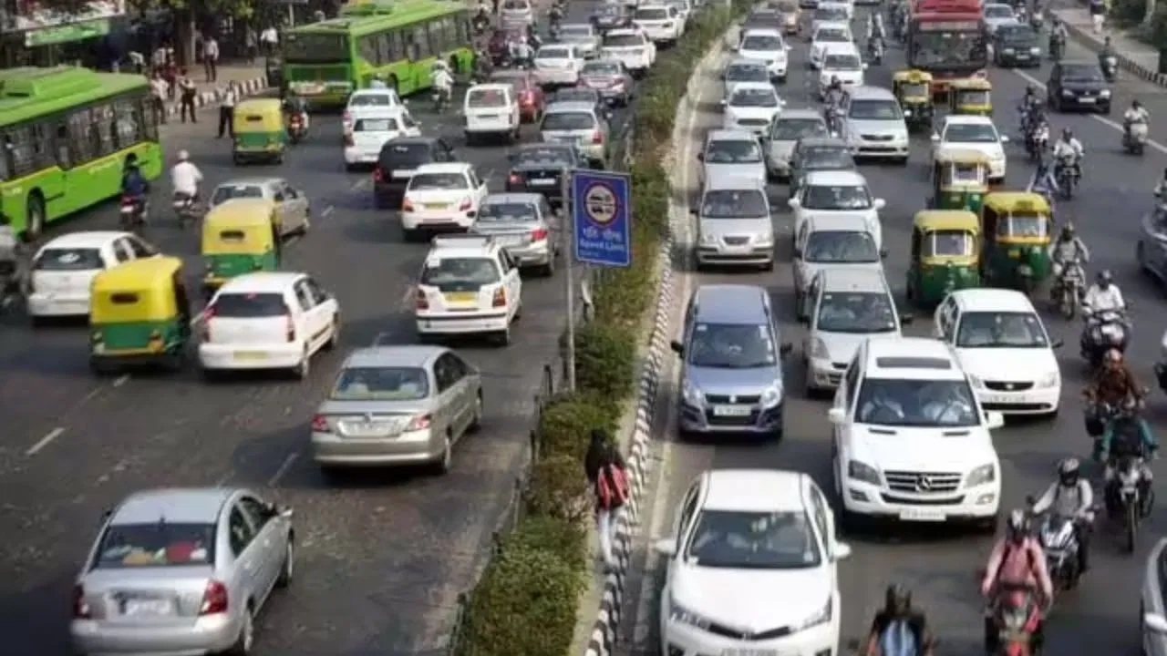 Delhi pollution News : “….तर पेट्रोल मिळणार नाही, वाहनचालकांना ७ लाख रुपयांचा दंड”, सरकारची मोठी घोषणा