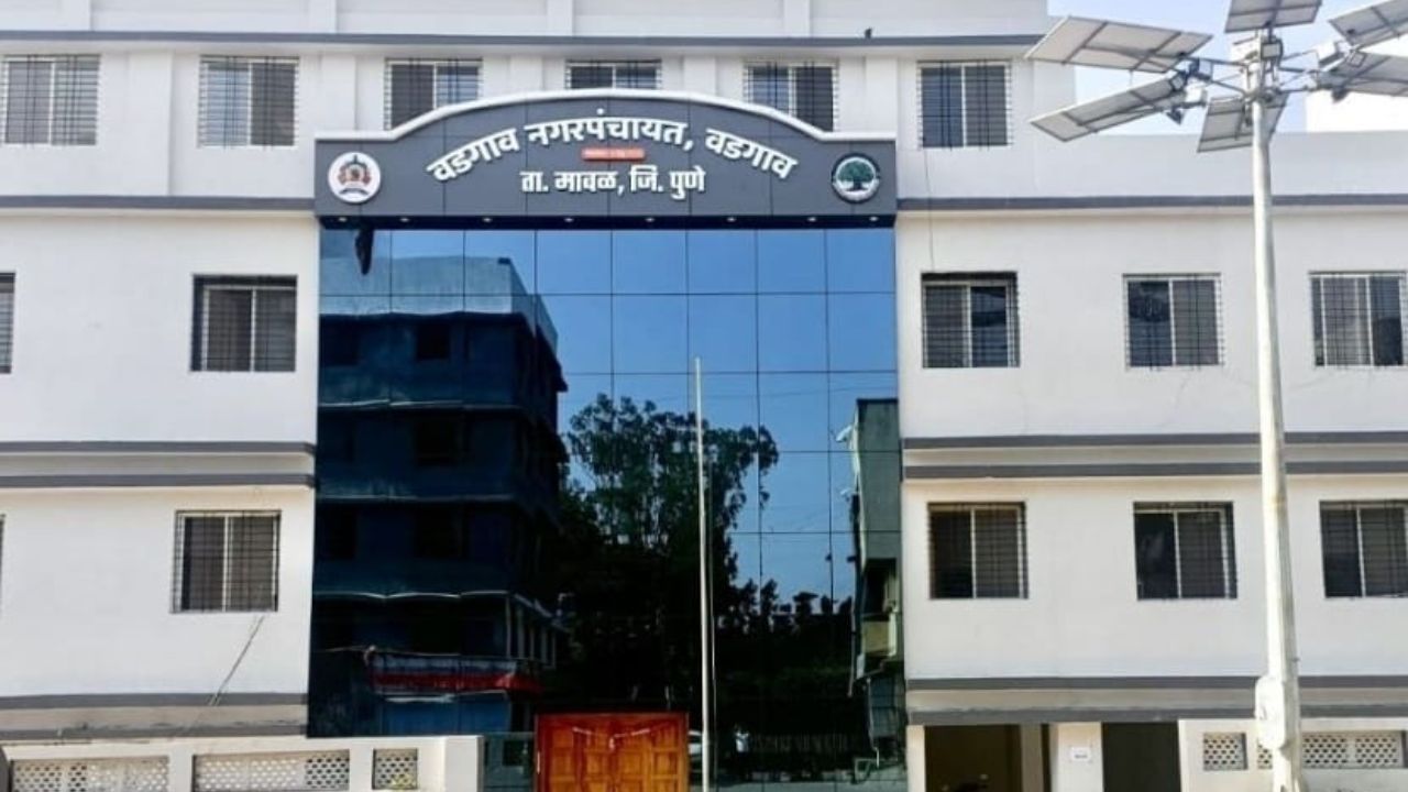 वडगाव मावळमध्ये निकालाची उत्सुकता शिगेला; अंदाज–तर्क वितर्कांना उधाण, ढोल–ताशा पथकांची तयारी