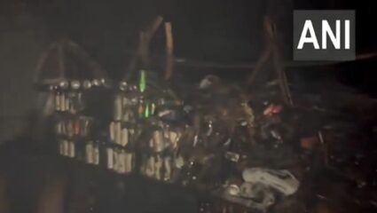 गोव्यातील नाईटक्लबमध्ये सिलेंडरचा मोठा स्फोट; स्फोटानंतर लागलेल्या आगीत 23 जणांचा मृत्यू
