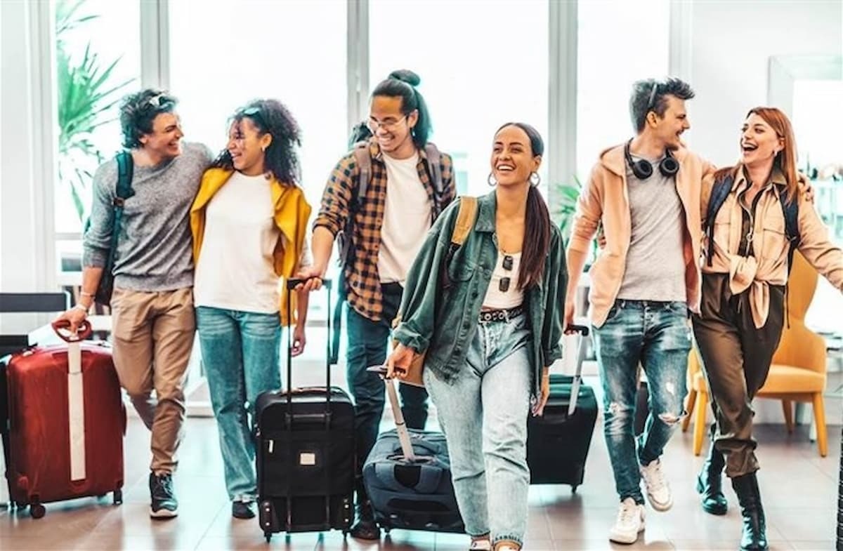 GenZ Travel Trends: Gen Z मुळे 2025 मध्ये प्रवास बुकिंगमध्ये वाढ; क्‍लीअरट्रिपचा वर्षअखेरीचा अहवाल
