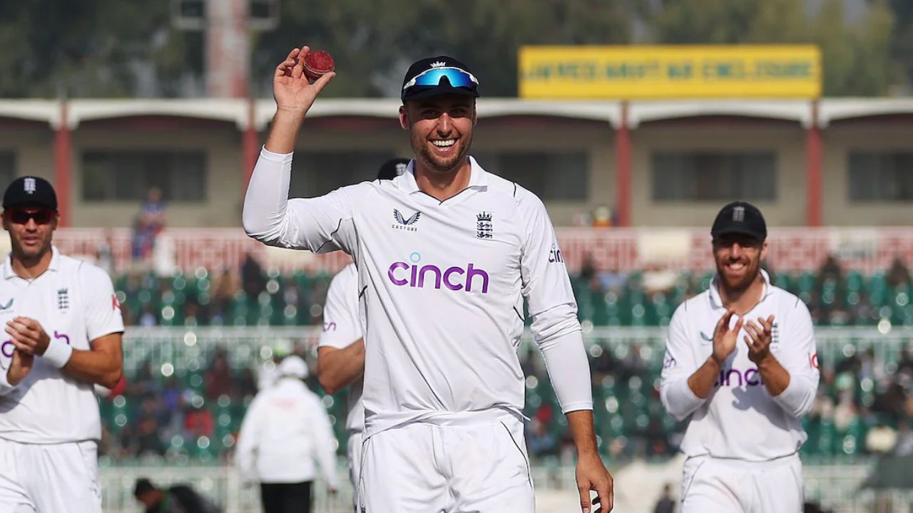 Ashes series 2025: इंग्लंडकडून अंतिम प्लेइंग इलेव्हनची घोषणा! 3 वर्षांनंतर ‘या’ खेळाडूला लागली लॉटरी