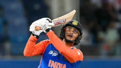 IND vs SA T20I series : अभिषेक शर्माने लिहिला नवा इतिहास! ‘या’ भारतीय दिग्गज जोडीनंतर टी-२० मध्ये पराक्रम करणारा तिसराच खेळाडू