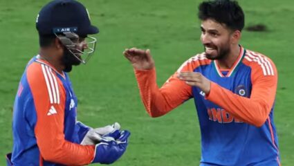 संजू सॅमसन वर्ल्ड कपबाहेर! जितेश शर्माची यष्टीरक्षकासाठी लॉटरी; माजी खेळाडूचे खळबळजनक भाकीत