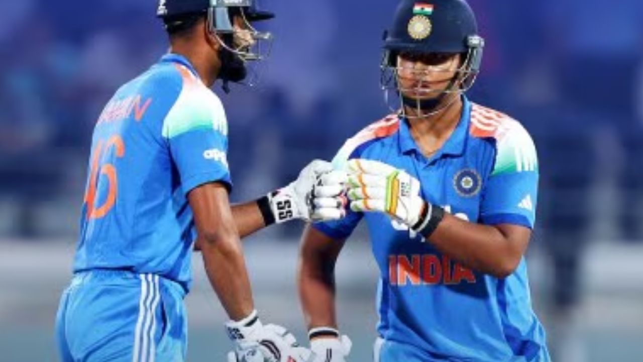 IND U19 vs UAE U19 : वैभव सूर्यवंशीचे वादळी शतक अन् भारताचा विश्वविक्रम! ‘ही’ कामगिरी करणारा भारत ठरला पहिलाच संघ 