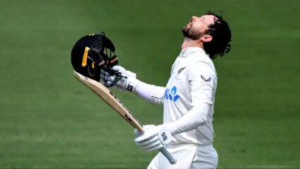 NZ vs WI : डेव्हॉन कॉनवेचा मोठा धामका! न्यूझीलंडसाठी ‘हा’ भीम पराक्रम करणारा ठरला तो पहिलाच खेळाडू 