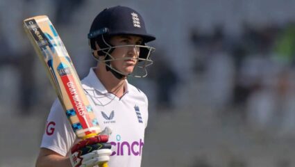  AUS vs ENG : हॅरी ब्रूकचा कसोटी क्रिकेटमध्ये भीम पराक्रम! सर्वात जलद ३००० धावा करत रचला खास इतिहास 