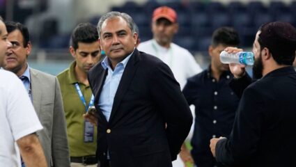 IND VS PAK : PCB अध्यक्ष मोहसीन नक्वींनी लाज सोडली! आशिया कप ट्रॉफी पाहिजे असेल तर घातली नवी अट