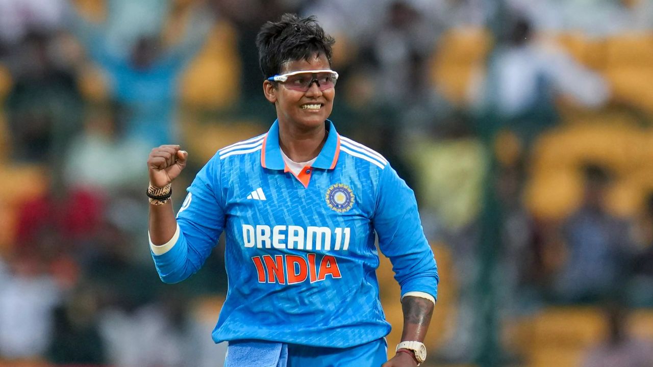  ICC T20 rankings : आयसीसी टी-२० क्रमवारीत भारताची दीप्ती चमकली! पहिल्यांदाच  झाली अव्वलस्थानी विराजमान 