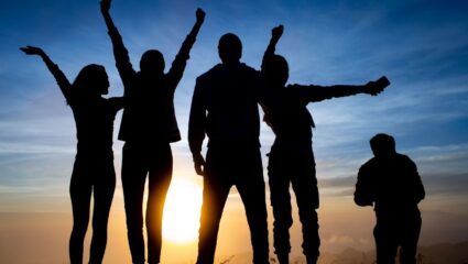 International Human Solidarity Day : मानुसकीची एकजूट! आज आंतरराष्ट्रीय मानवी एकता दिनानिमित्त जाणून घ्या ‘या’ दिवसाचे महत्त्व