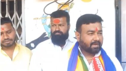 Latur News : उमेदवारी मिळवण्यासाठी भाजप कार्यालयात मोठी गर्दी