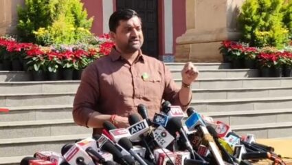 Maval Hyundai Company Fraud : मावळातील उद्योजकांची दिशाभूल? स्थानिक दलाल अन् PMRDA अधिकाऱ्यांविरोधात आमदार शेळके आक्रमक