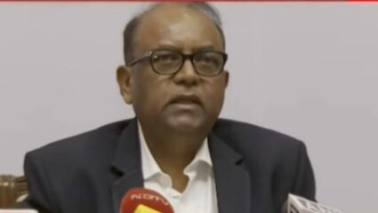 Maharashtra Politics: ही लोकशाहीची गळचेपी…! आयोगाच्या निवडणूक जाहीर करण्याच्या टायमिंगवर विरोधकांना संशय