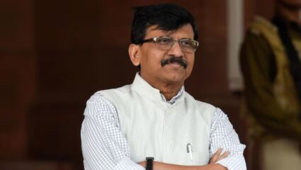 Sanjay Raut News: ‘शरद पवारांचा पक्ष गौतम अदानींच्या भावाने फोडला…’; संजय राऊतांचा  गौप्यस्फोट