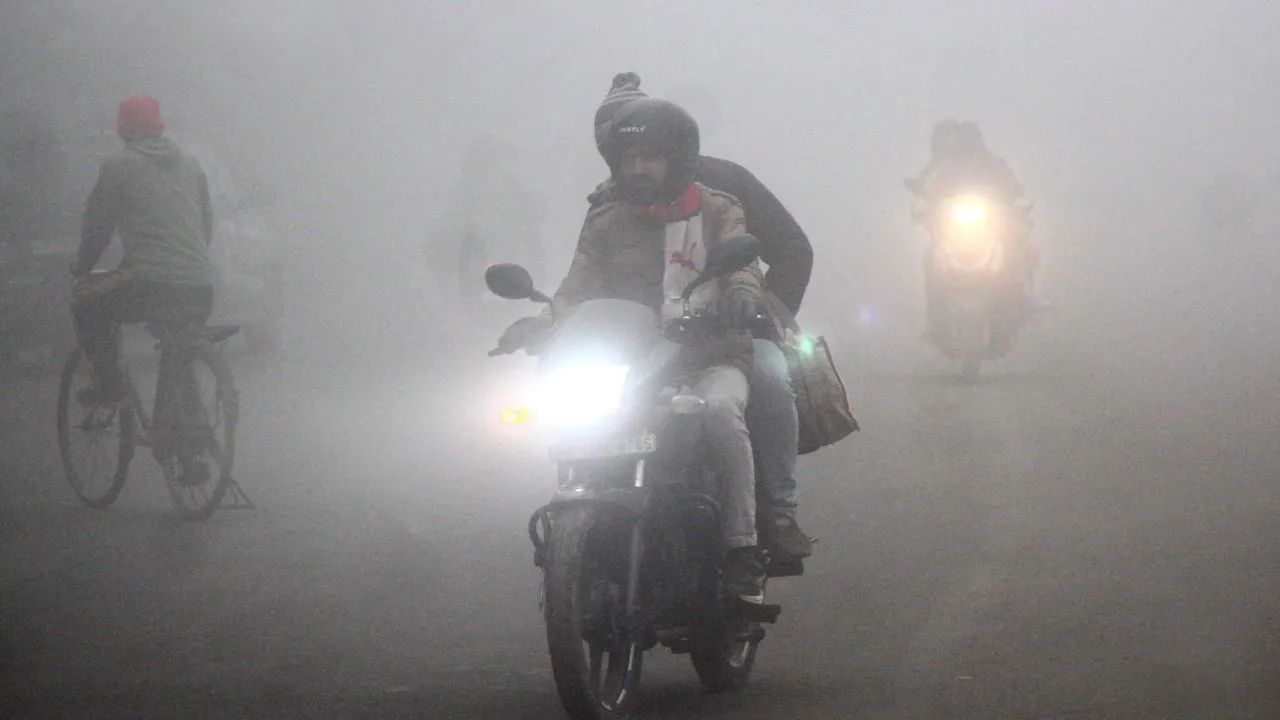Maharashtra Weather: नुसता गारठा! विदर्भाच्या तापमानात विक्रमी घसरण, नागपूरपासून गोंदियापर्यंत कशी आहे परिस्थिती?