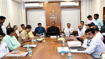 Mira Bhayandar News : मिरा–भाईंदरमधील विविध विकास प्रकल्पांचे भूमिपूजन, आरटीओ कार्यालयाच्या माध्यमातून नागरिकांना सुलभ सेवा